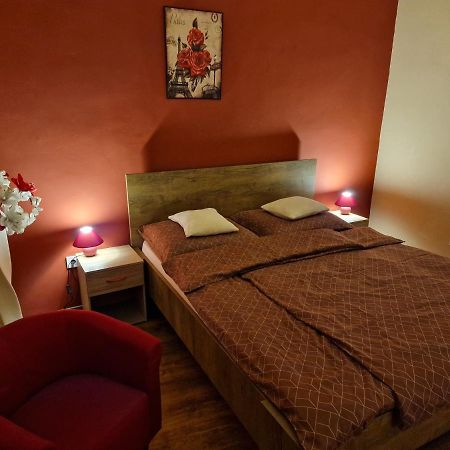 Matyas Apartman تاتا المظهر الخارجي الصورة