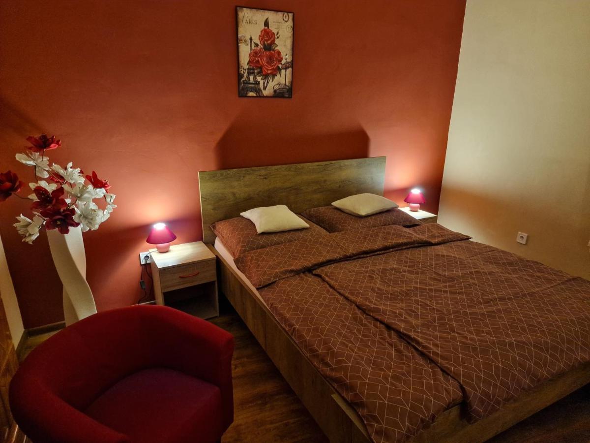 Matyas Apartman تاتا المظهر الخارجي الصورة